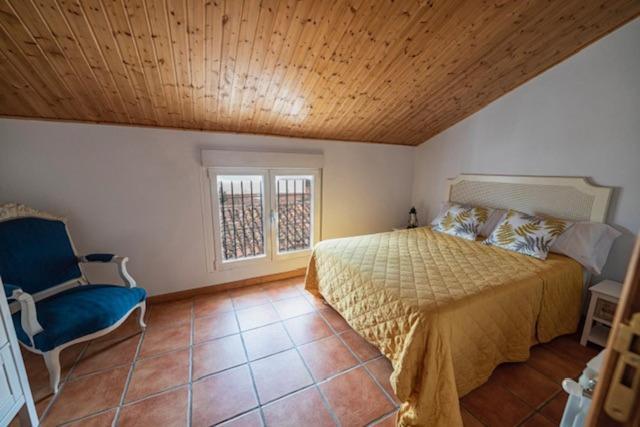 Casa Rural Collao De Lobo Serradilla Exterior foto